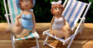 women, lush, roundings, nature, characters, deck chair, sun, femininity