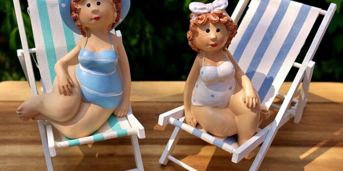 women, lush, roundings, nature, characters, deck chair, sun, femininity